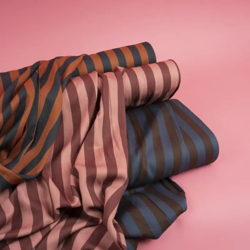 Sale VISCOSE TWILL STRIPES STRIMMEL