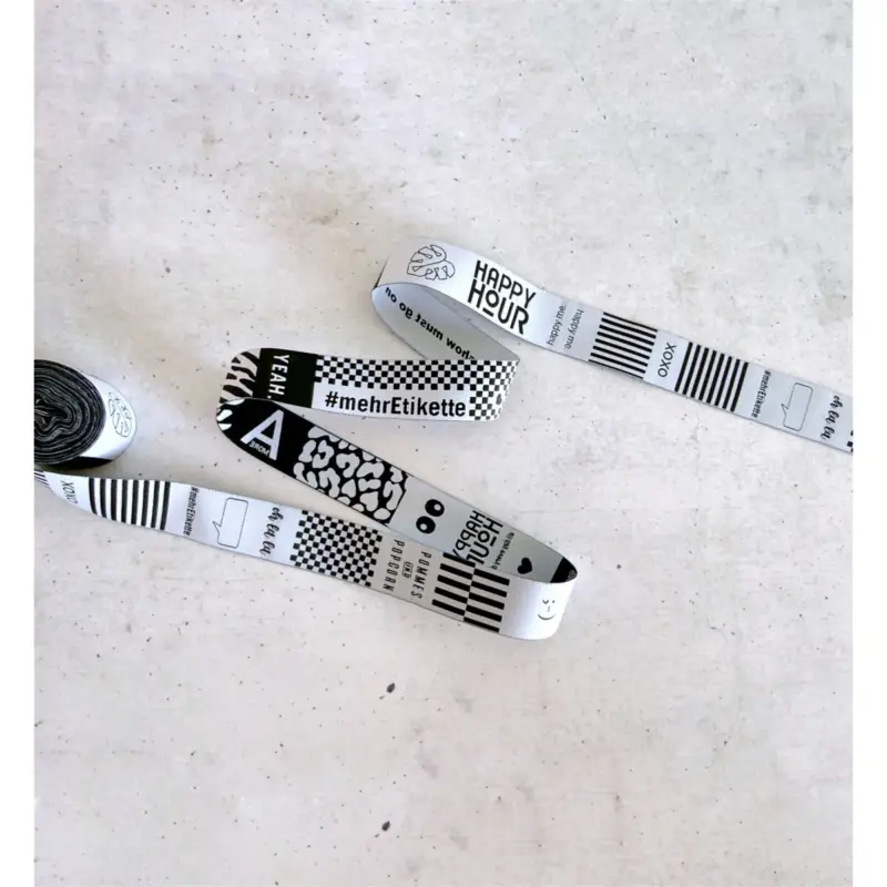 Preisknaller WEBBING SIGNATURE BAND black