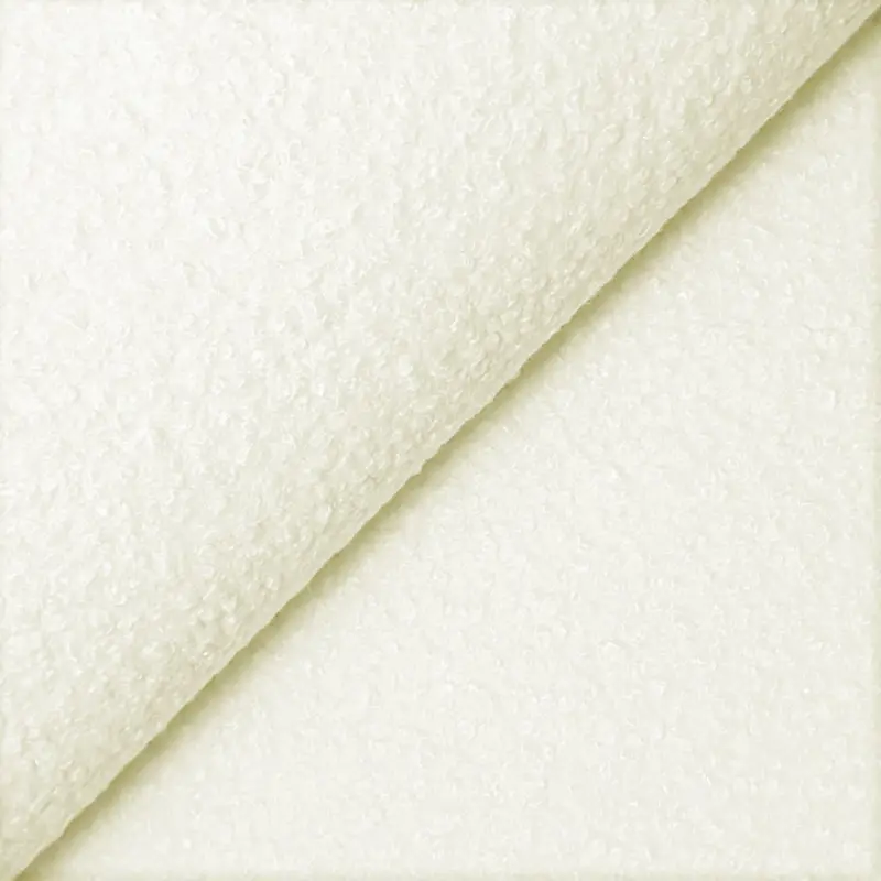 111x150 * Boucle * ecru * RESTSTÜCK Letzte Chance