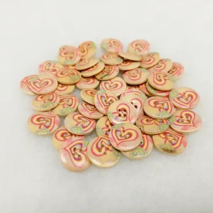 Angebot Röllchen mit 50 Holz-Knöpfen Herzen - pink/grün 20mm