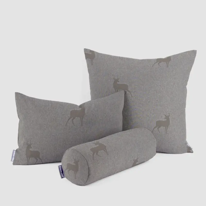 SCHÖNER LEBEN. Kissenhülle dunkle Hirsche braun beige türkis verschiedene Größen Mega-Angebot