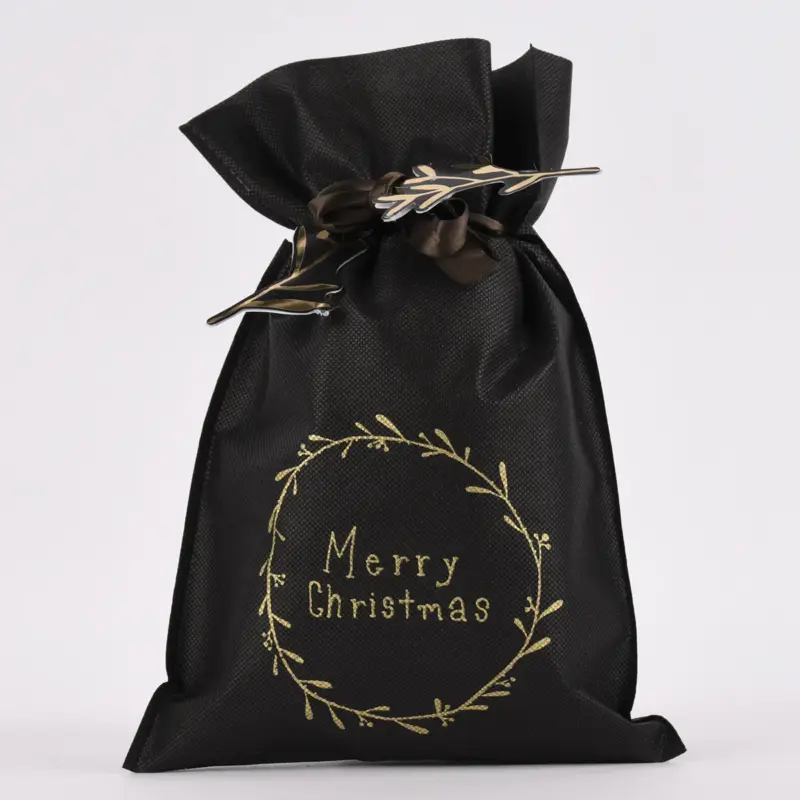 Rico Design Geschenktüte Nostalgic Christmas Kranz klein schwarz gold 20x30cm Top-Angebot
