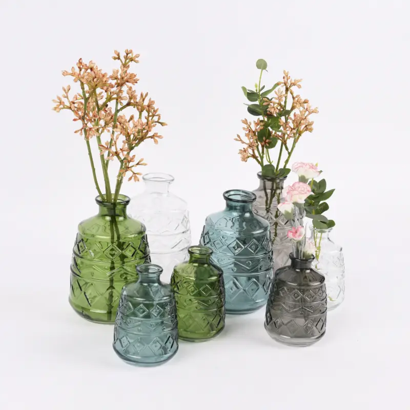 Preisreduziert Dekoflasche mit Musterprägung geometrisch Glas verschiedene Farben 7,5x11cm