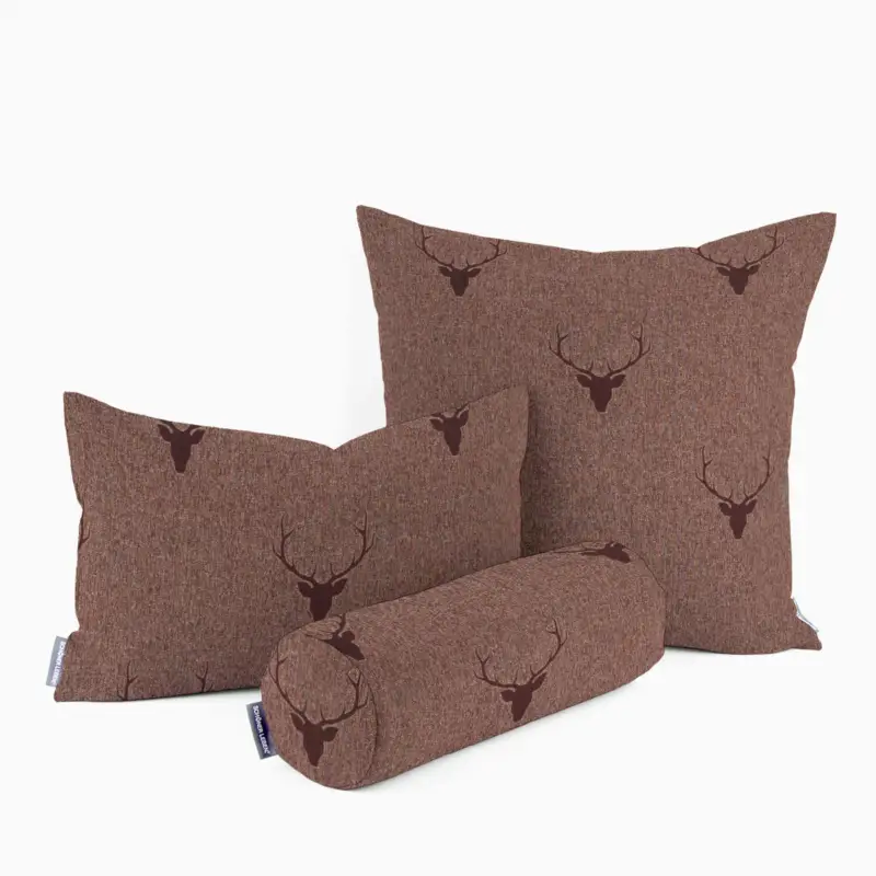 SCHÖNER LEBEN. Kissenhülle Jacquard Hirschkopf mit Geweih rotbraun dunkelrot verschiedene Größen Solange Der Vorrat Reicht