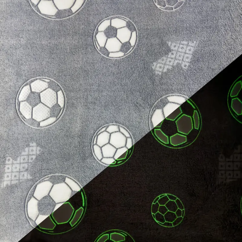 Wellness Fleece "Glow in the Dark" Fußball grau Aktuell