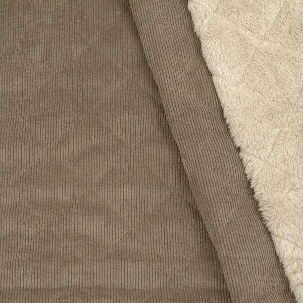 Echt Cord Steppstoff "Quadrate" mit Fellrückseite Farbe Taupe