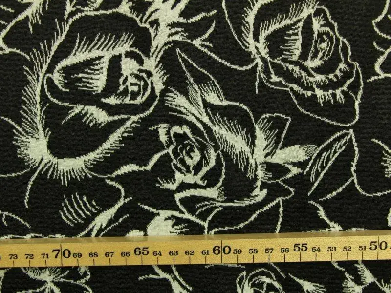 Jacquard Jersey - Black/White Fine Roses Saisonangebot